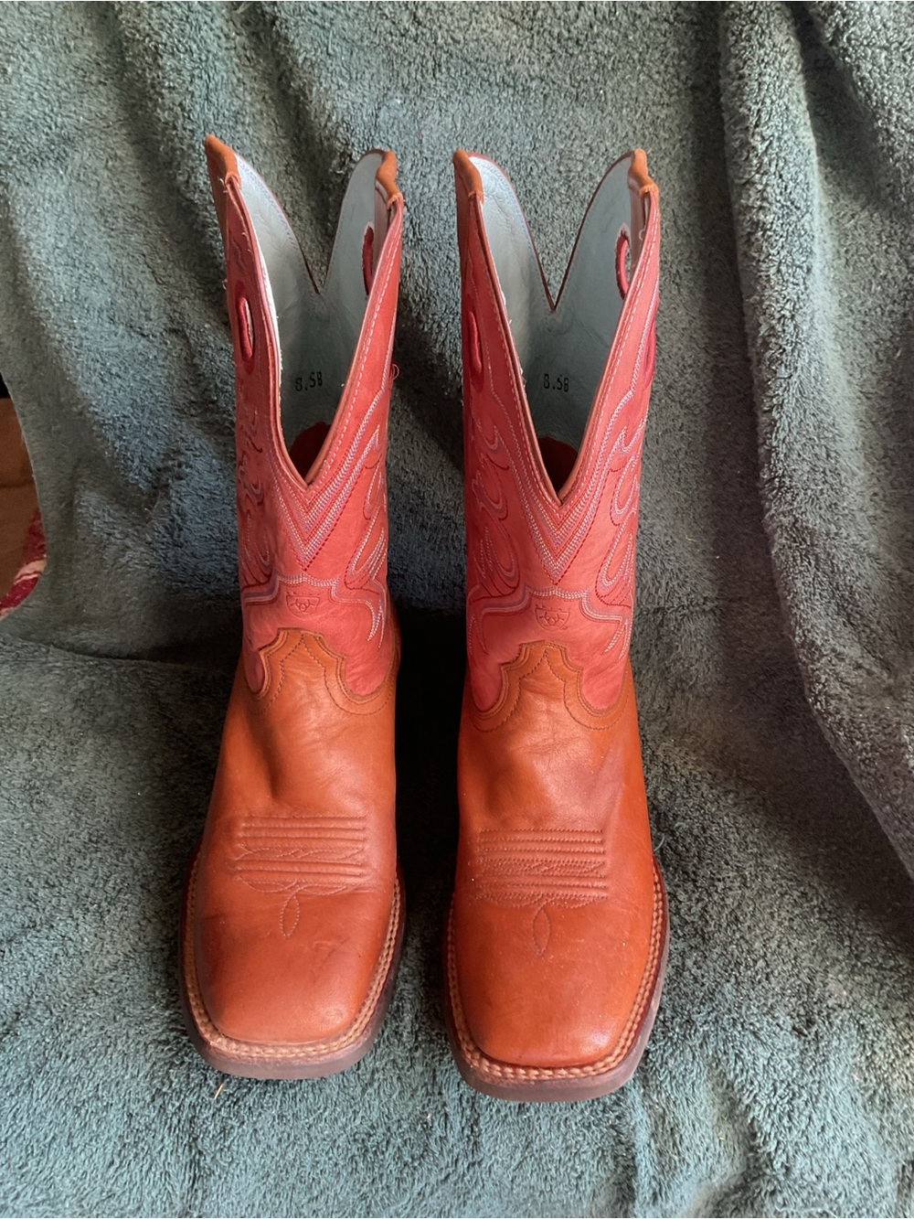 Ariat Peach Pink Tan Soft Cow Leather Western Boots. 8.5 B /39 Very Good